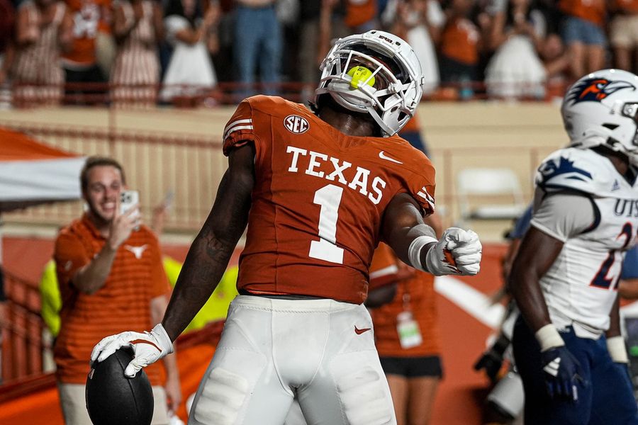 NCAA Football: Texas-San Antonio at Texas