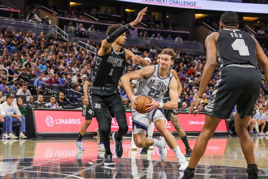 NBA: San Antonio Spurs at Orlando Magic