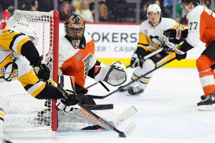 NHL: Pittsburgh Penguins at Philadelphia Flyers
