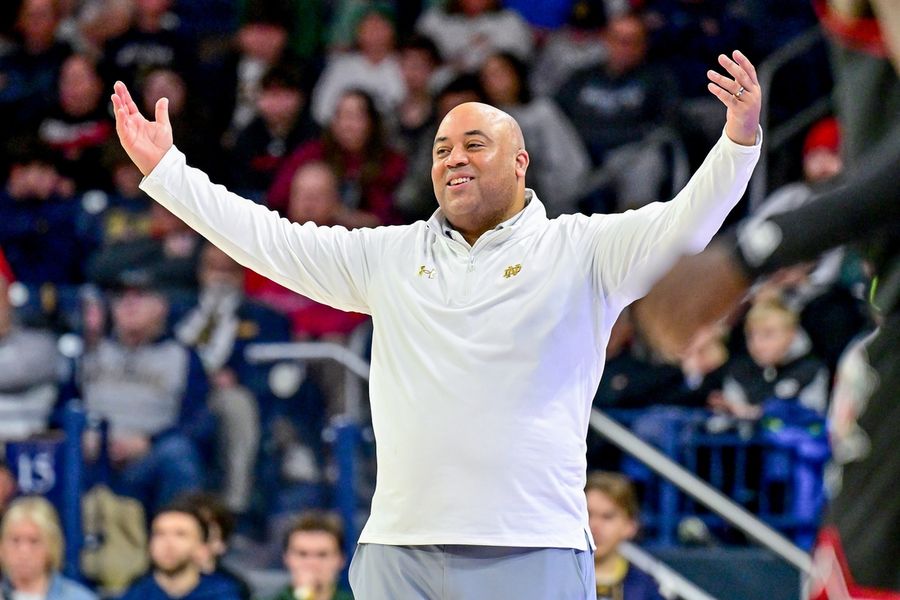 NCAA Basketball: Louisville at Notre Dame