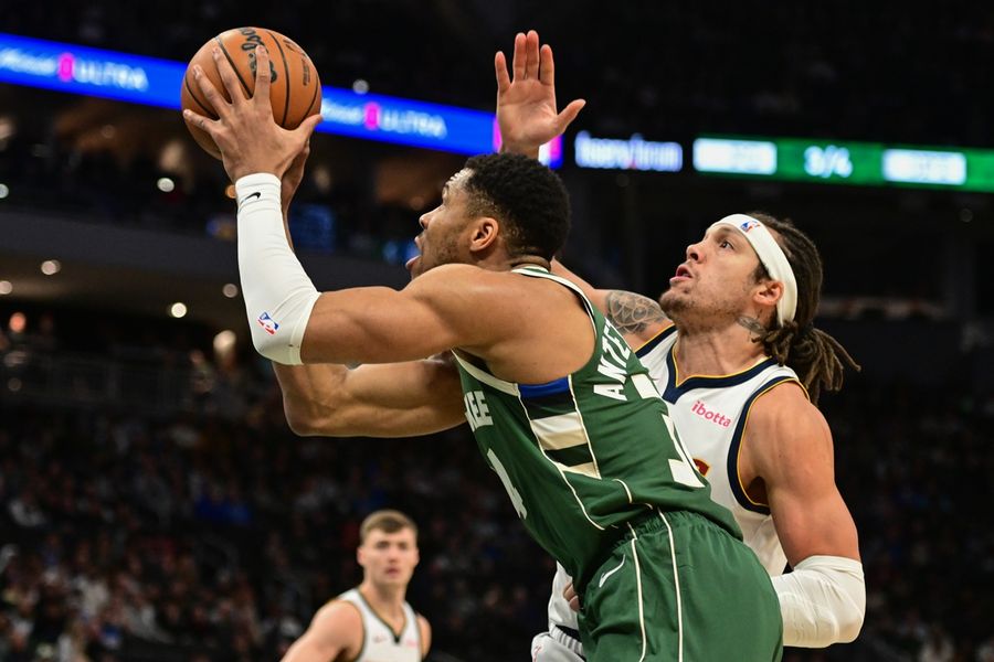 NBA: Denver Nuggets at Milwaukee Bucks