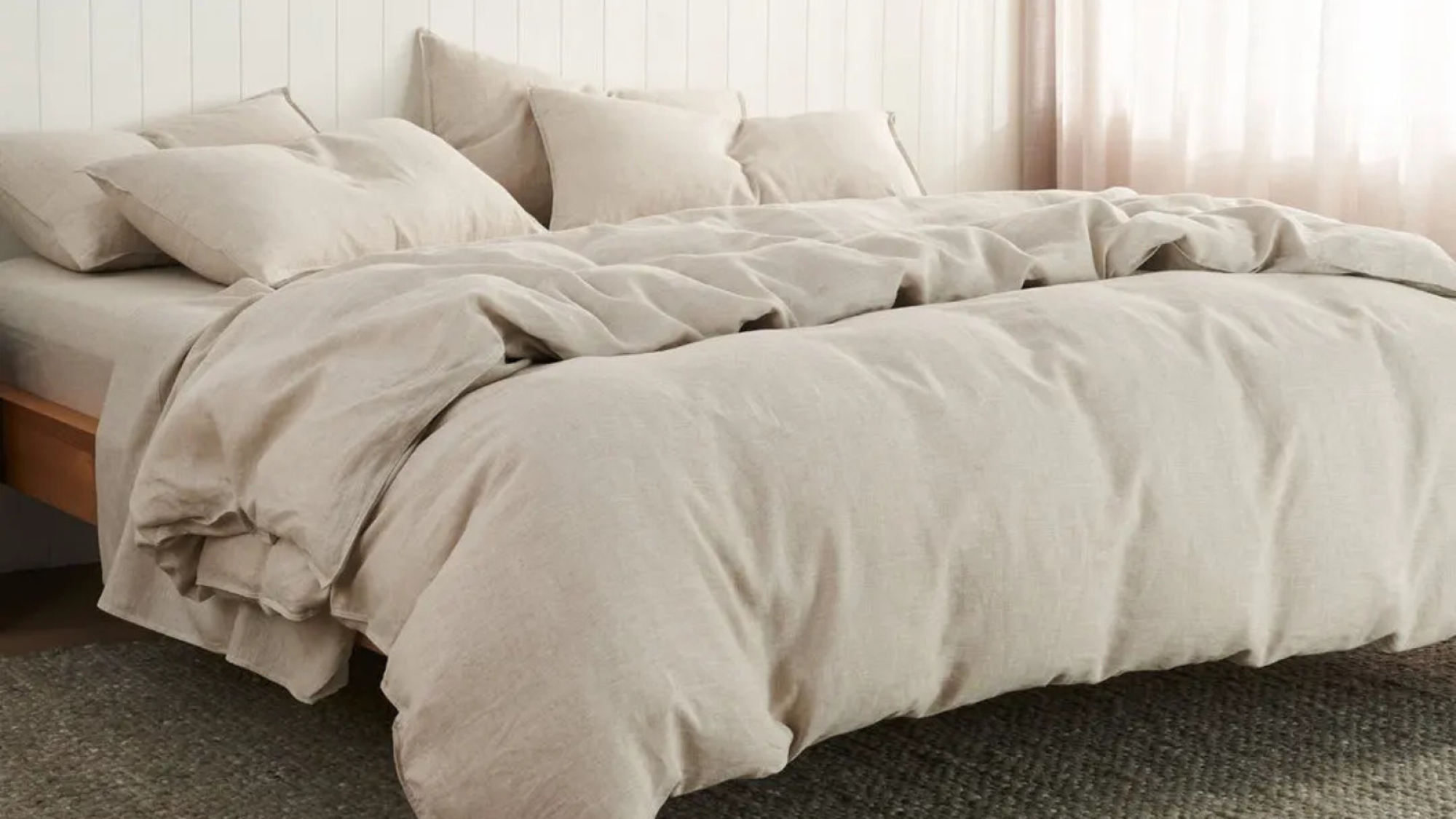 Sheet Society's Eve Linen sheets in Oatmeal.