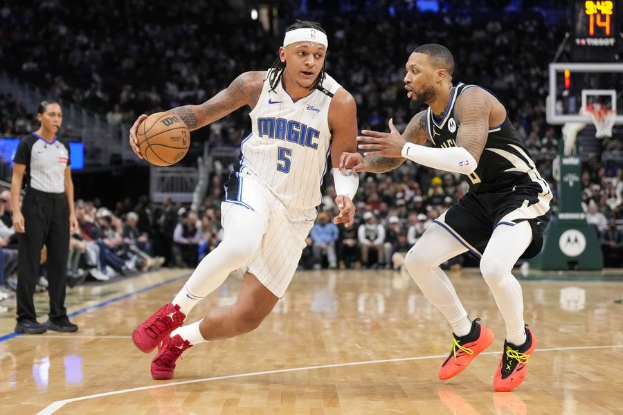 NBA: Orlando Magic at Milwaukee Bucks