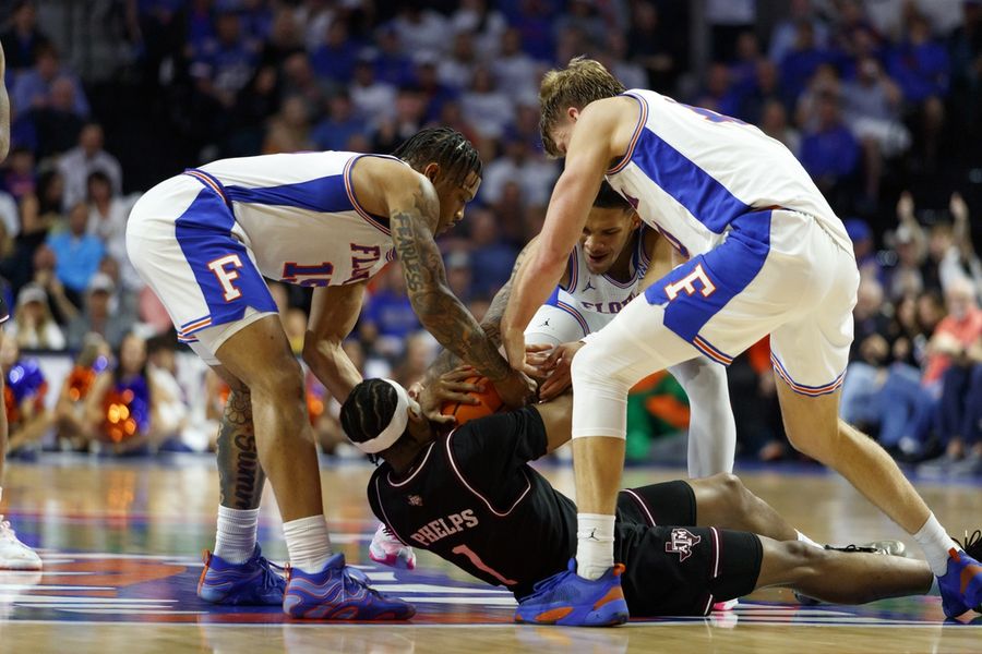 NCAA Basketball: Texas A&amp;M at Florida