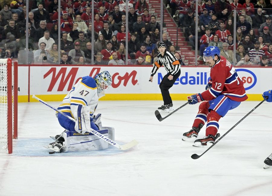 NHL: Buffalo Sabres at Montreal Canadiens