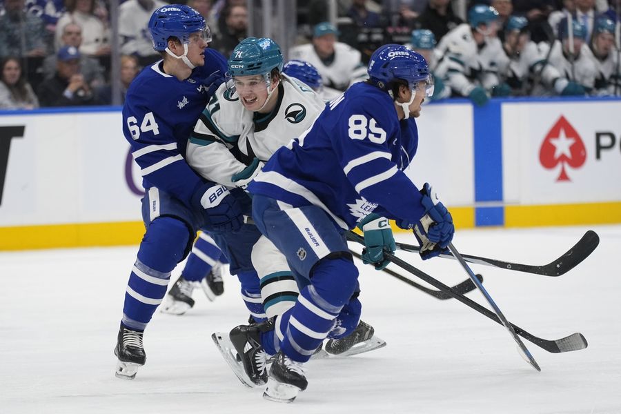 NHL: San Jose Sharks at Toronto Maple Leafs