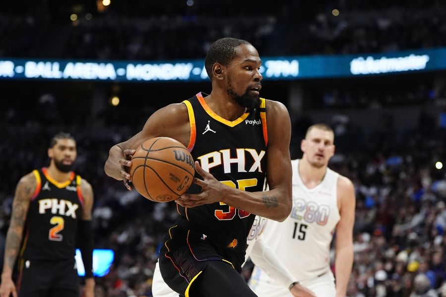 NBA: Phoenix Suns at Denver Nuggets