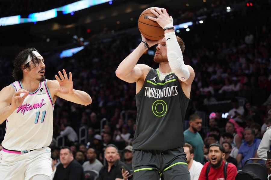 NBA: Minnesota Timberwolves at Miami Heat