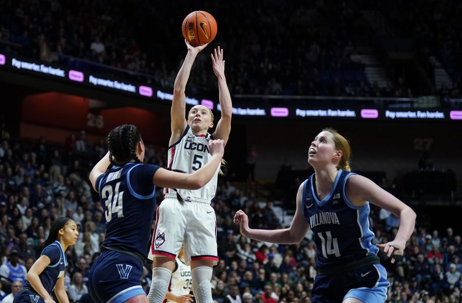 NCAA Womens Basketball: Big East Conference Tournament Semifinal-Villanova vs UConn