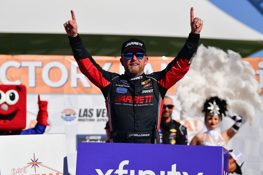 NASCAR Xfinity: The LiUNA!