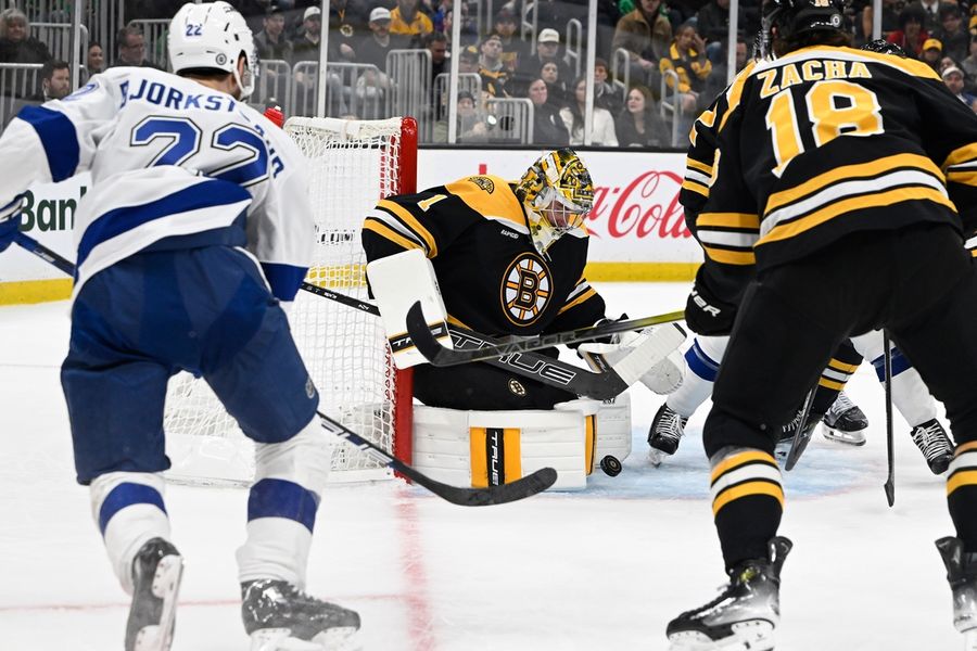 NHL: Tampa Bay Lightning at Boston Bruins