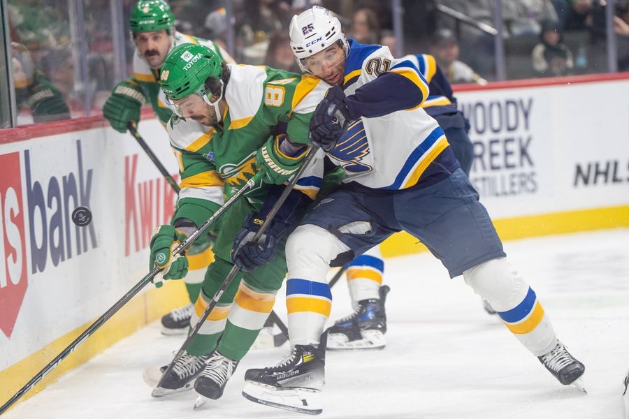 NHL: St. Louis Blues at Minnesota Wild