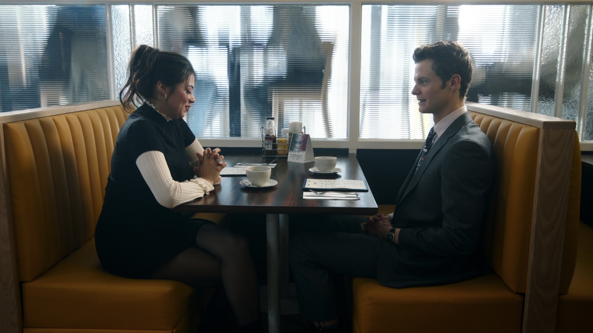 Amber Midthunder and Jack Quaid in "Novocaine."