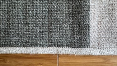 Close-up of fraying on sides of Tumble rug