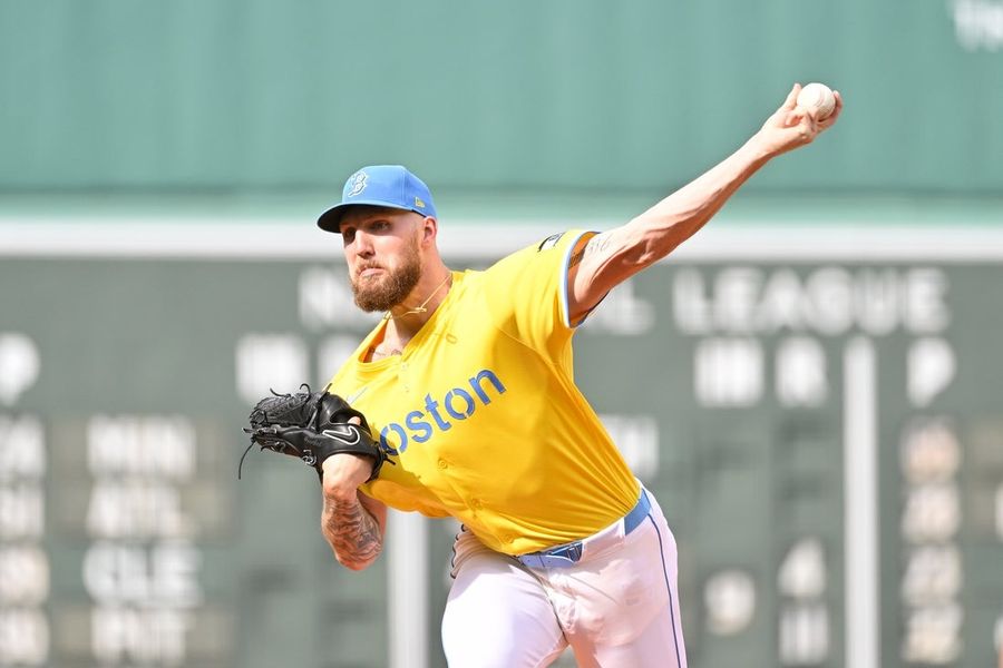 MLB: Chicago White Sox at Boston Red Sox