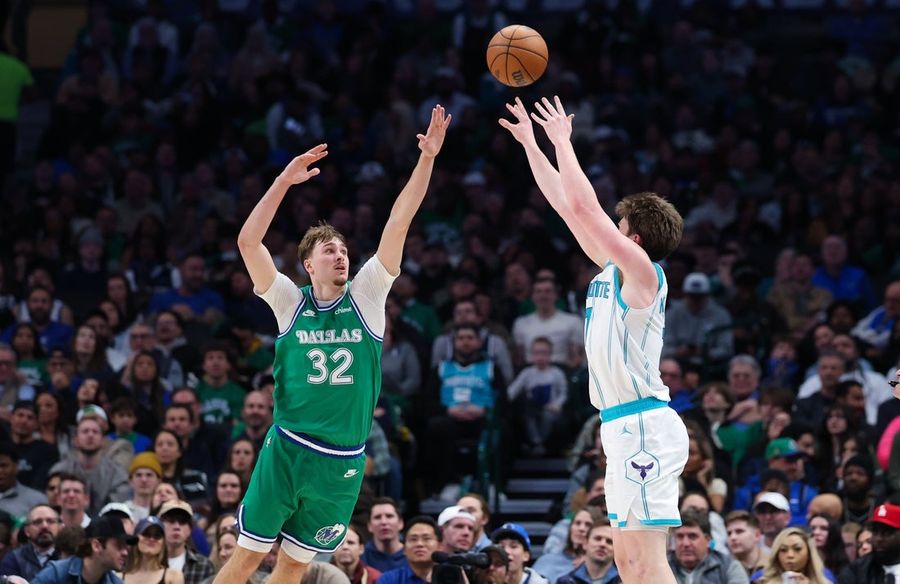 NBA: Charlotte Hornets at Dallas Mavericks