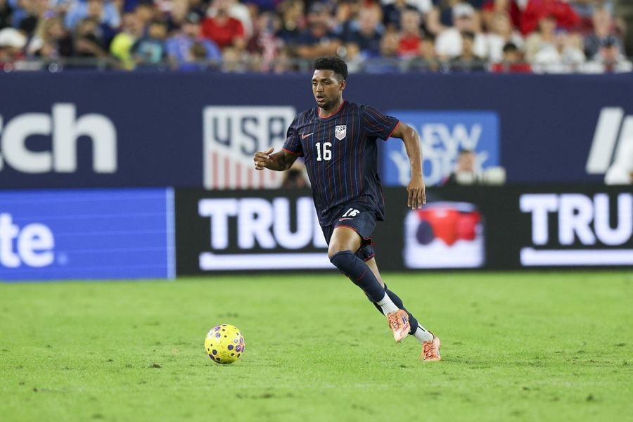 Soccer: International Mens Friendly-Uruguay at USA