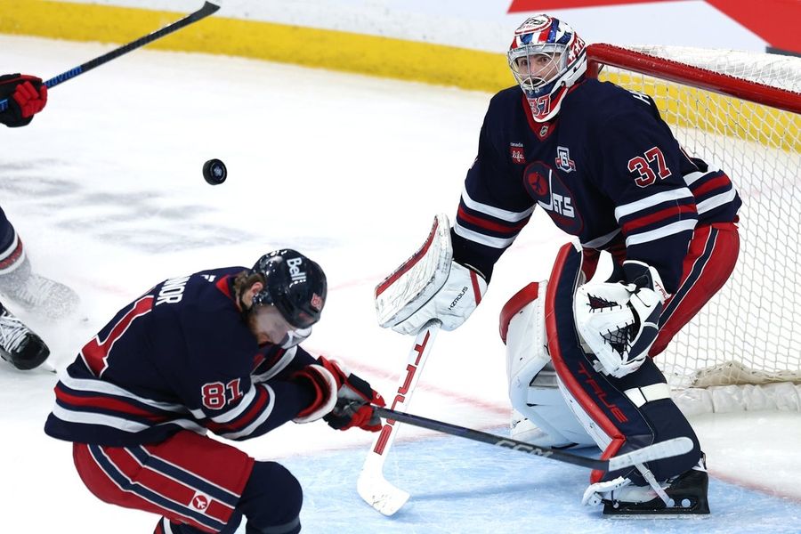 NHL: Florida Panthers at Winnipeg Jets
