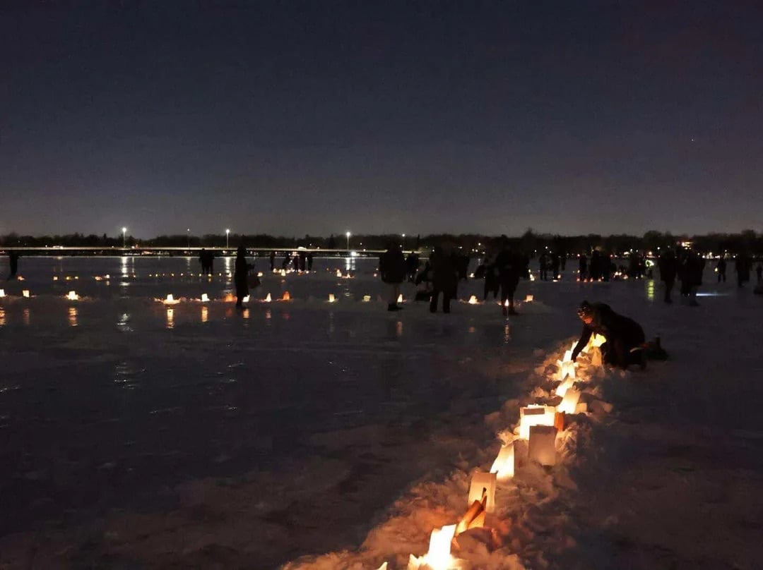 Minnesota lake nokomis ice out