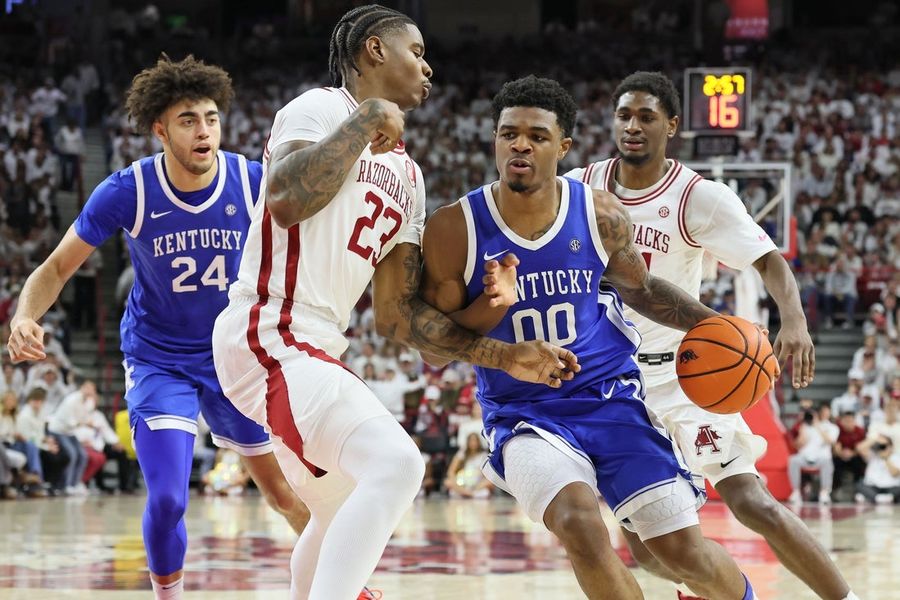 NCAA Basketball: Kentucky at Arkansas