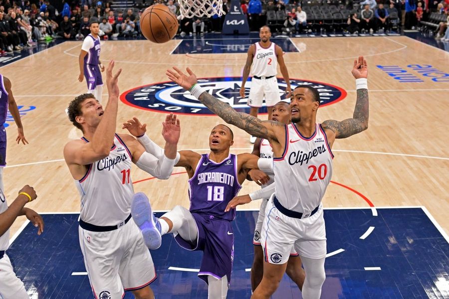 NBA: Sacramento Kings at Los Angeles Clippers