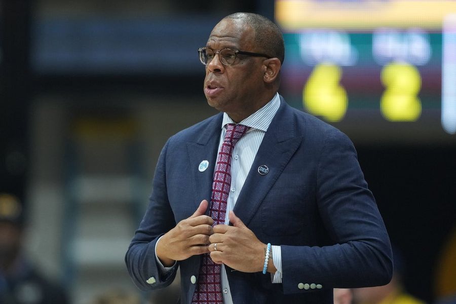 NCAA Basketball: North Carolina at California