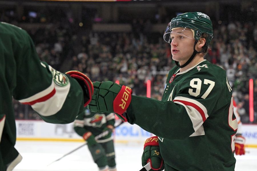 NHL: Calgary Flames at Minnesota Wild