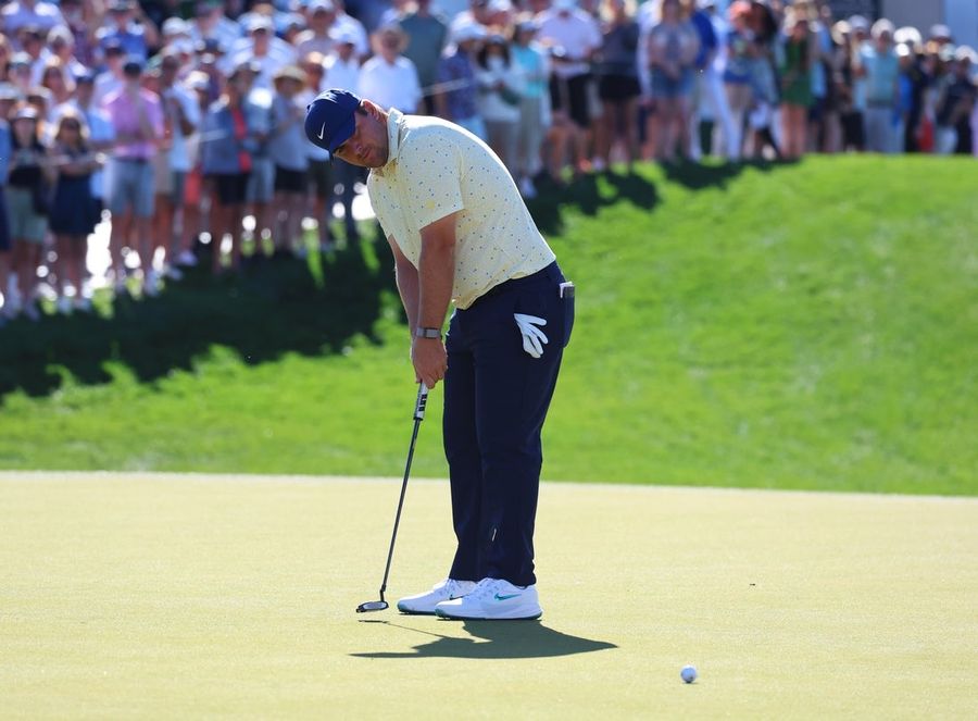 PGA: WM Phoenix Open - First Round