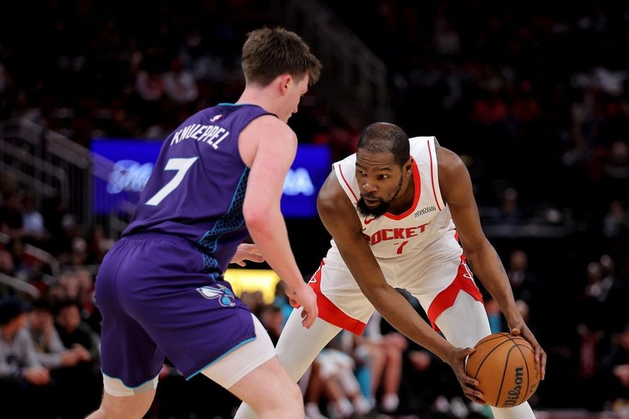 NBA: Charlotte Hornets at Houston Rockets