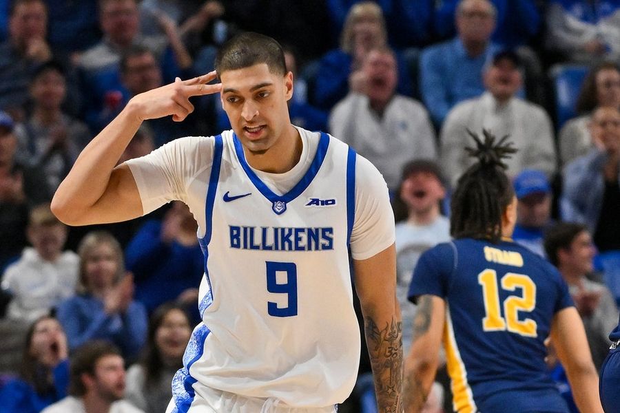 NCAA Basketball: La Salle at Saint Louis